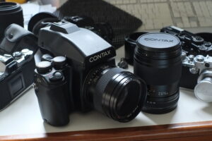 Contax 645